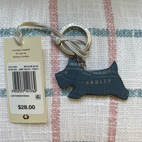NWT Radley London Jump Key Ring - Picture 2 of 6